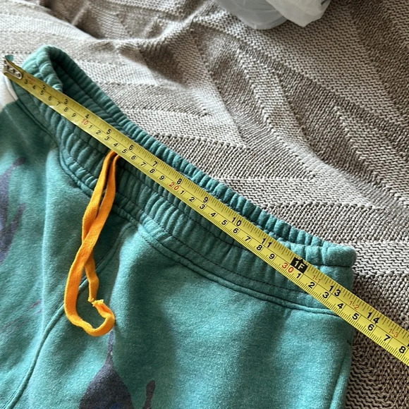 Juliet Johnstone no 149 Sweatpants - Picture 5 of 12